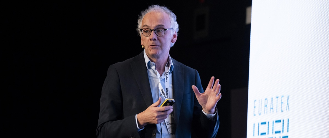 Dirk Vantyghem (Euratex): “La incertidumbre normativa dificulta las inversiones”
