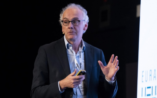 Dirk Vantyghem (Euratex): “La incertidumbre normativa dificulta las inversiones”